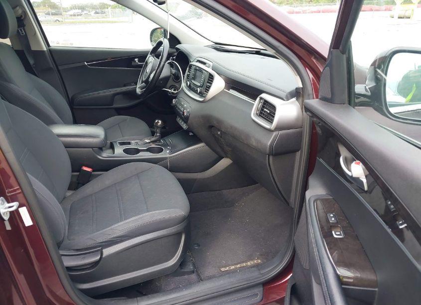 Photo 5 of 2016 Kia Sorento 3.3L LX (VIN 5XYPGDA53GG162947)