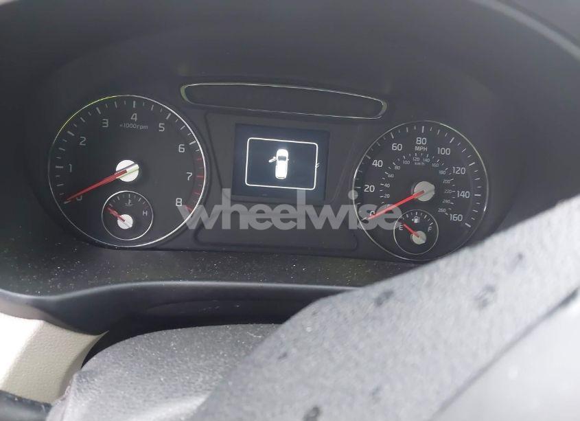 Photo 15 of 2017 Kia Sorento 3.3L LX (VIN 5XYPGDA53HG202901)