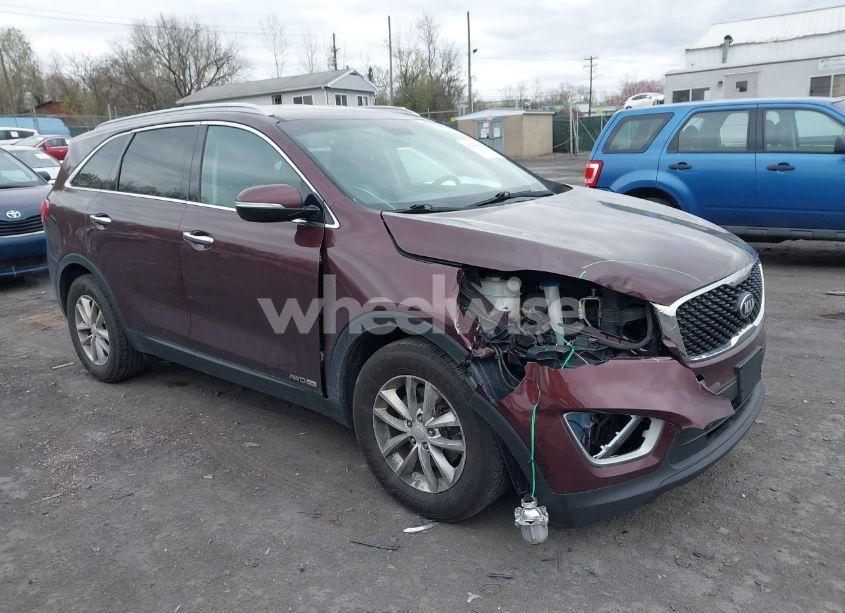 2017 Kia Sorento 3.3L LX (VIN 5XYPGDA53HG243044) main photo