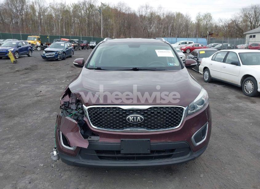 Photo 12 of 2017 Kia Sorento 3.3L LX (VIN 5XYPGDA53HG243044)