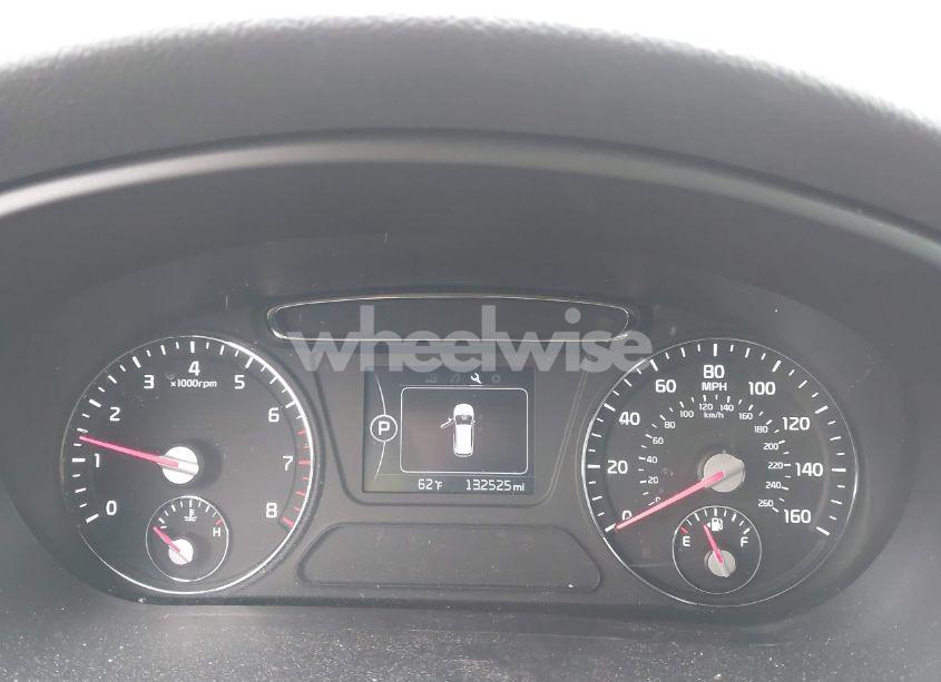 Photo 7 of 2017 Kia Sorento 3.3L LX (VIN 5XYPGDA53HG243044)