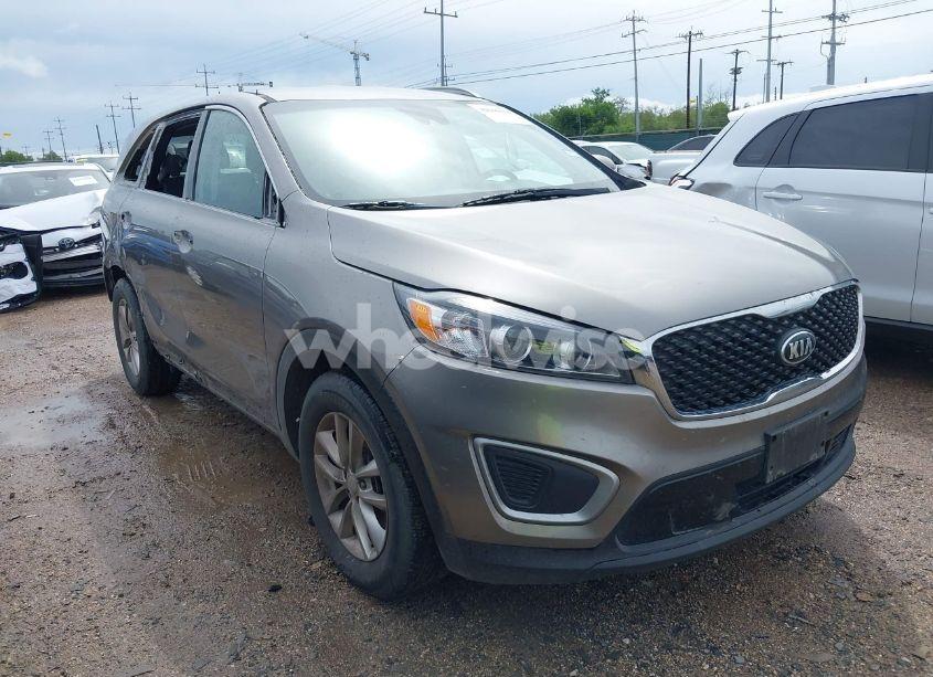 2017 Kia Sorento 3.3L LX (VIN 5XYPGDA53HG316168) main photo