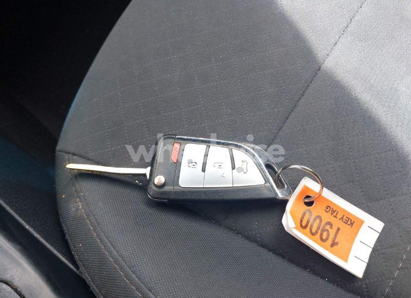 Photo 11 of 2017 Kia Sorento 3.3L LX (VIN 5XYPGDA53HG320799)