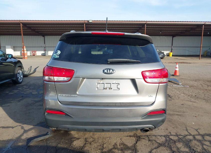 Photo 17 of 2017 Kia Sorento 3.3L LX (VIN 5XYPGDA53HG331849)