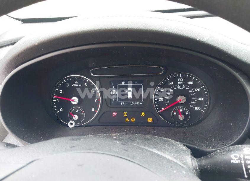 Photo 7 of 2018 Kia Sorento 3.3L LX (VIN 5XYPGDA53JG370995)