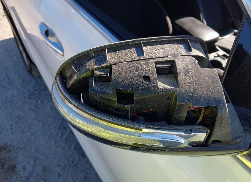 Photo 18 of 2020 Kia Sorento 3.3L LX (VIN 5XYPGDA53LG620819)