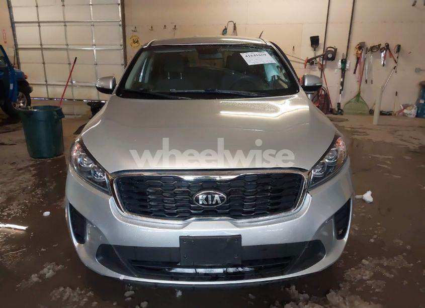 Photo 13 of 2020 Kia Sorento 3.3L LX (VIN 5XYPGDA53LG647938)