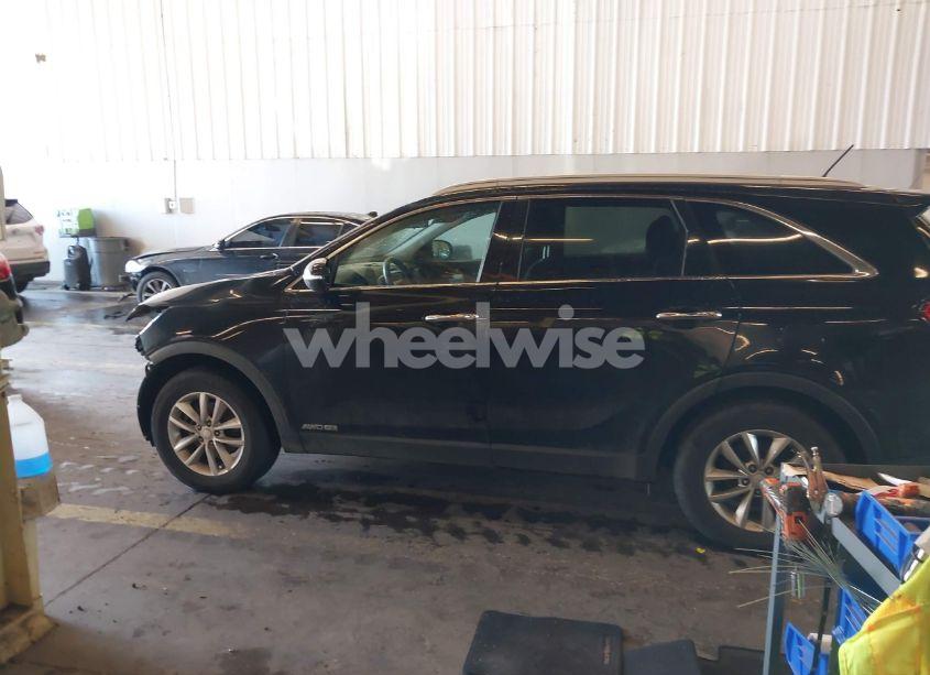 Photo 15 of 2016 Kia Sorento 3.3L LX (VIN 5XYPGDA54GG176131)