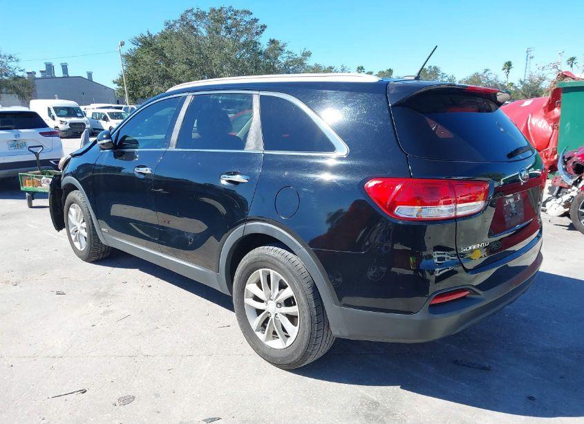 Photo 3 of 2017 Kia Sorento 3.3L LX (VIN 5XYPGDA54HG188457)