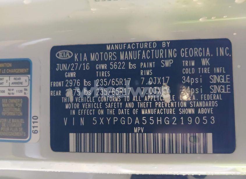 Photo 9 of 2017 Kia Sorento 3.3L LX (VIN 5XYPGDA55HG219053)