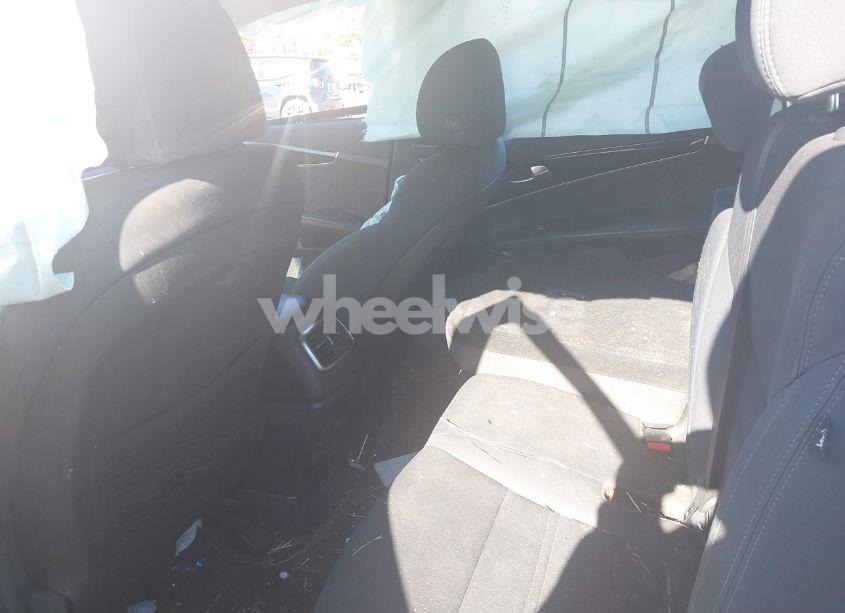 Photo 8 of 2019 Kia Sorento 3.3L LX (VIN 5XYPGDA55KG483672)