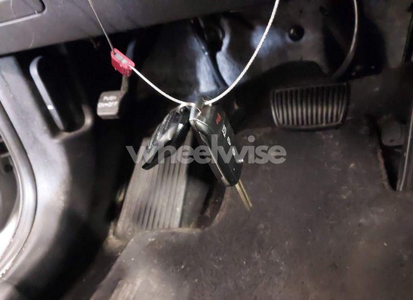 Photo 11 of 2019 Kia Sorento 3.3L LX (VIN 5XYPGDA55KG483686)