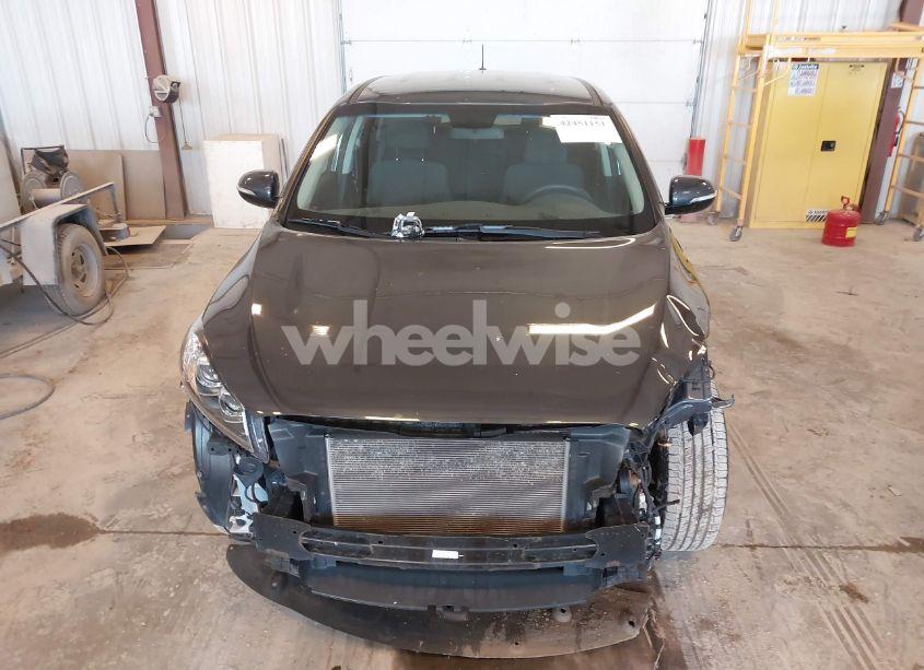 Photo 12 of 2019 Kia Sorento 3.3L LX (VIN 5XYPGDA55KG556605)