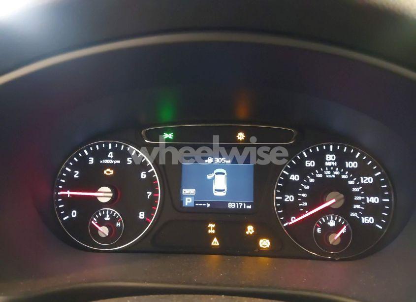 Photo 7 of 2019 Kia Sorento 3.3L LX (VIN 5XYPGDA55KG556605)