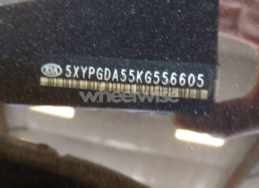 Photo 9 of 2019 Kia Sorento 3.3L LX (VIN 5XYPGDA55KG556605)