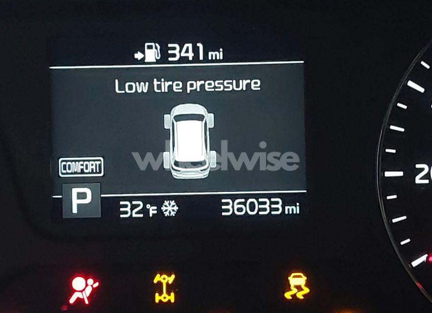 Photo 15 of 2019 Kia Sorento 3.3L S (VIN 5XYPGDA55KG583996)