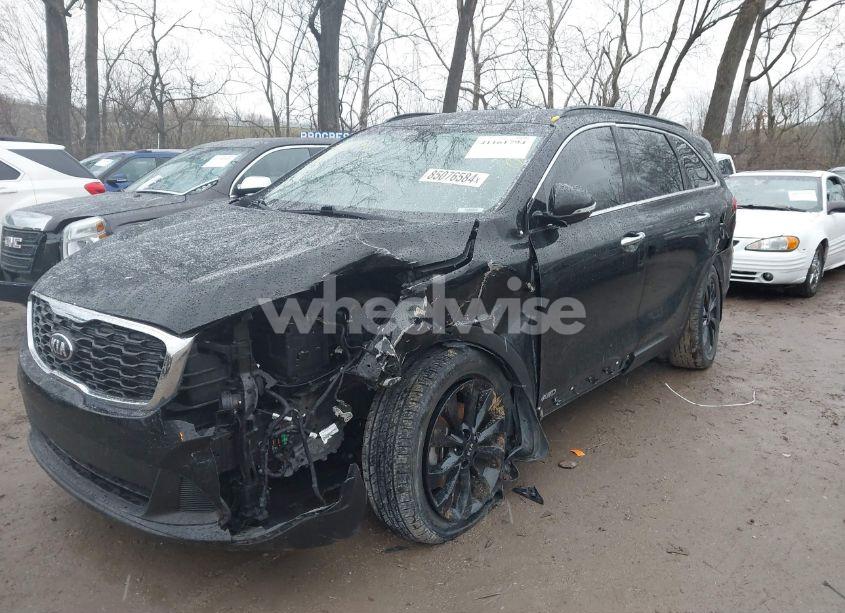 Photo 6 of 2019 Kia Sorento 3.3L S (VIN 5XYPGDA55KG583996)