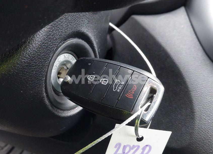 Photo 11 of 2020 Kia Sorento 3.3L LX (VIN 5XYPGDA55LG617789)