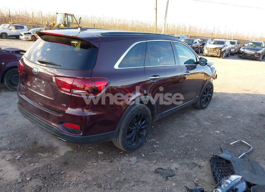 Photo 4 of 2020 Kia Sorento 3.3L S (VIN 5XYPGDA55LG694789)