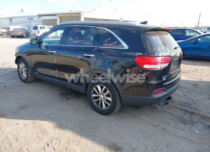 Photo 3 of 2016 Kia Sorento 3.3L LX (VIN 5XYPGDA56GG029499)