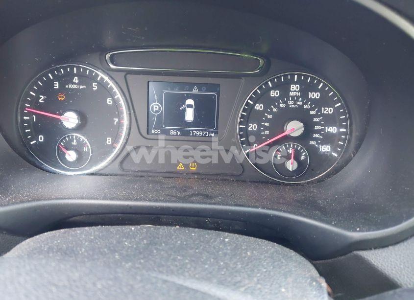 Photo 7 of 2016 Kia Sorento 3.3L LX (VIN 5XYPGDA56GG029499)