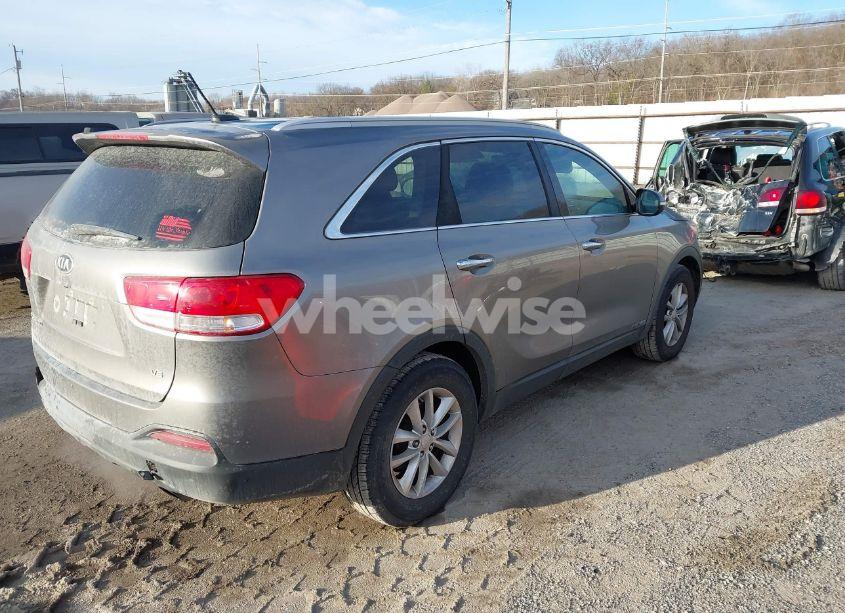 Photo 4 of 2016 Kia Sorento 3.3L LX (VIN 5XYPGDA56GG135354)