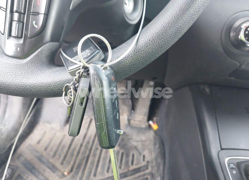 Photo 11 of 2016 Kia Sorento 3.3L LX (VIN 5XYPGDA56GG174736)