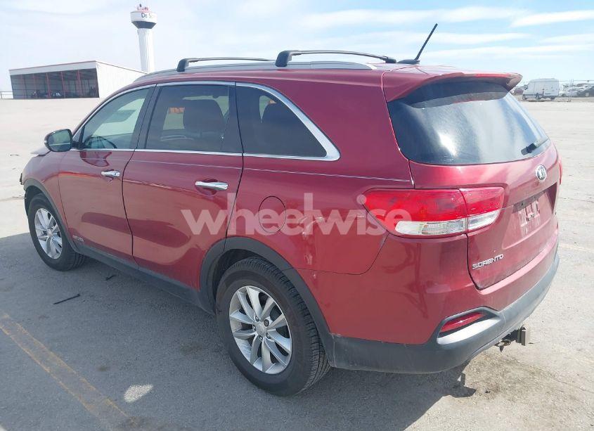 Photo 3 of 2016 Kia Sorento 3.3L LX (VIN 5XYPGDA56GG174736)