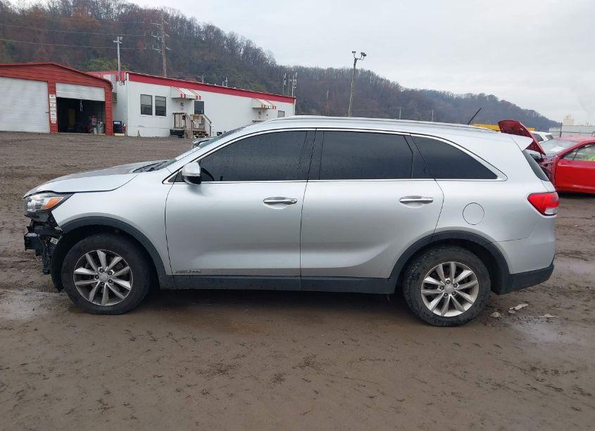 Photo 15 of 2017 Kia Sorento LX V6 (VIN 5XYPGDA56HG308002)
