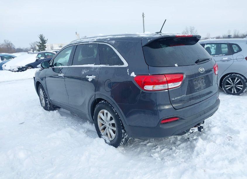 Photo 3 of 2017 Kia Sorento 3.3L LX (VIN 5XYPGDA56HG325575)