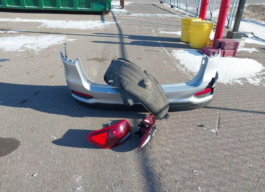 Photo 12 of 2019 Kia Sorento 3.3L LX (VIN 5XYPGDA56KG483406)