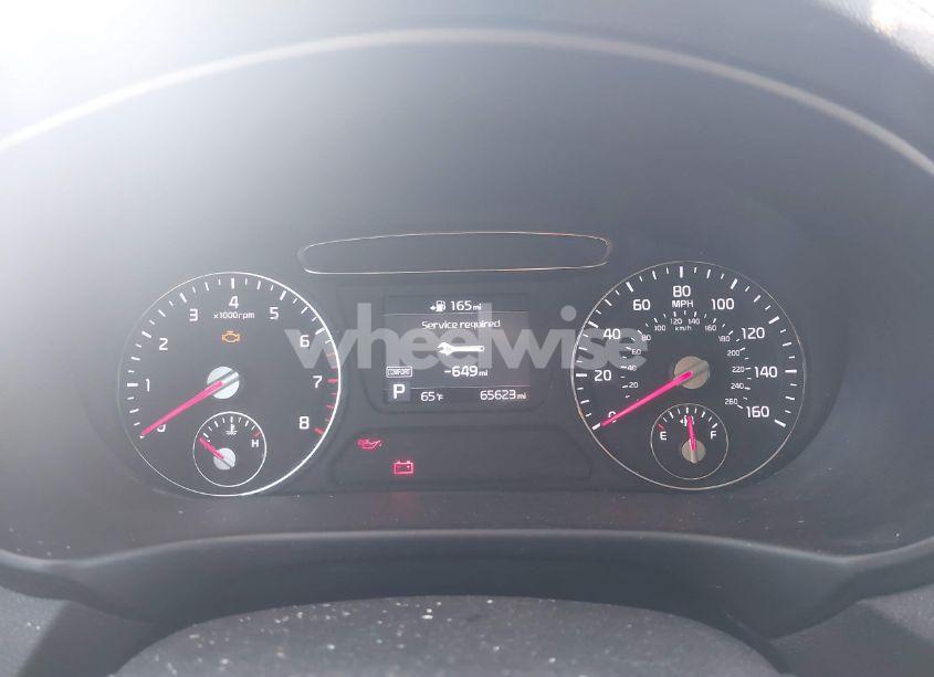 Photo 7 of 2019 Kia Sorento 3.3L LX (VIN 5XYPGDA56KG493417)