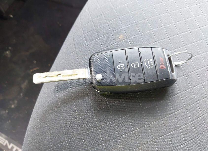 Photo 11 of 2019 Kia Sorento 3.3L S (VIN 5XYPGDA56KG603088)