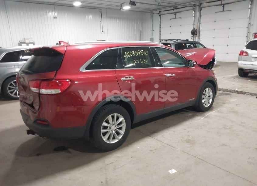 Photo 4 of 2016 Kia Sorento 3.3L LX (VIN 5XYPGDA57GG155659)