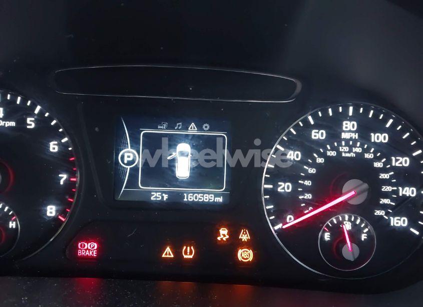 Photo 15 of 2016 Kia Sorento 3.3L LX (VIN 5XYPGDA57GG172641)