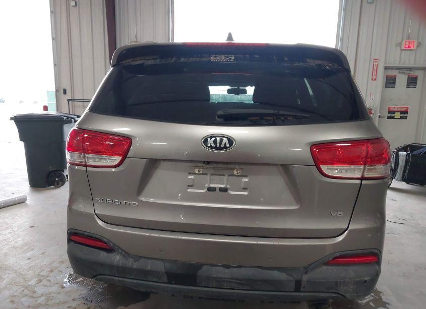 Photo 16 of 2017 Kia Sorento LX V6 (VIN 5XYPGDA57HG302497)