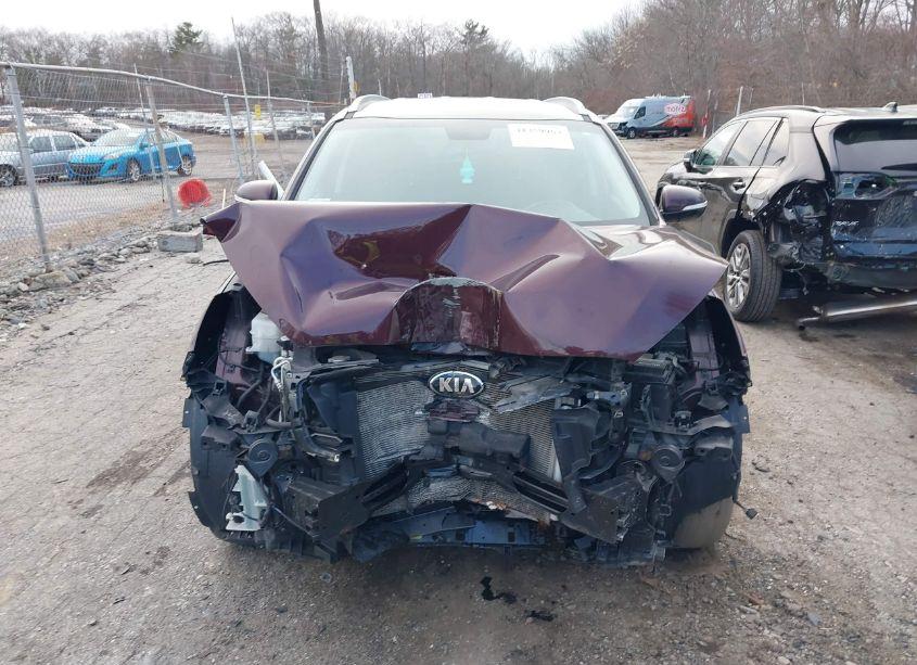 Photo 13 of 2019 Kia Sorento 3.3L LX (VIN 5XYPGDA57KG450768)