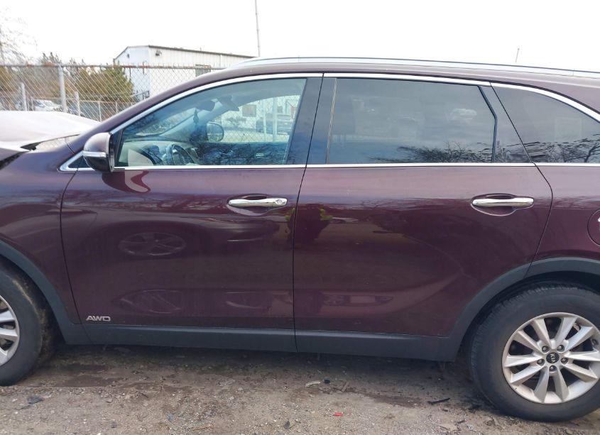 Photo 15 of 2019 Kia Sorento 3.3L LX (VIN 5XYPGDA57KG450768)