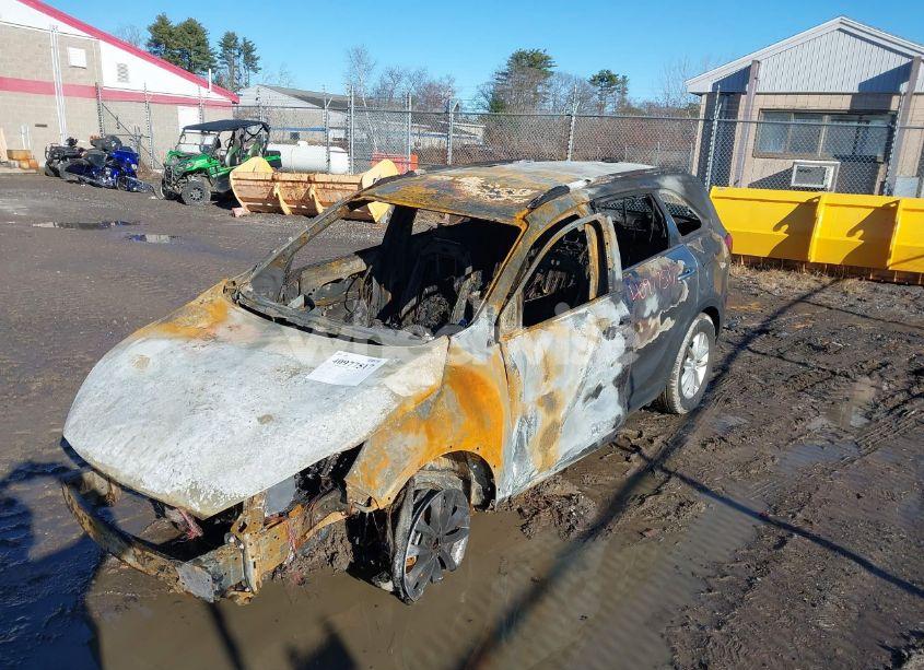 Photo 6 of 2016 Kia Sorento 3.3L LX (VIN 5XYPGDA58GG071978)