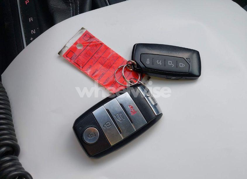 Photo 11 of 2017 Kia Sorento LX V6 (VIN 5XYPGDA58HG252919)