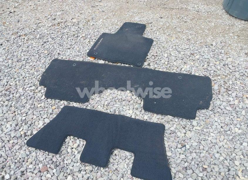 Photo 12 of 2016 Kia Sorento 3.3L LX (VIN 5XYPGDA59GG094704)