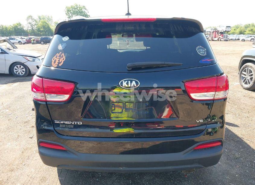 Photo 16 of 2016 Kia Sorento 3.3L LX (VIN 5XYPGDA59GG102686)