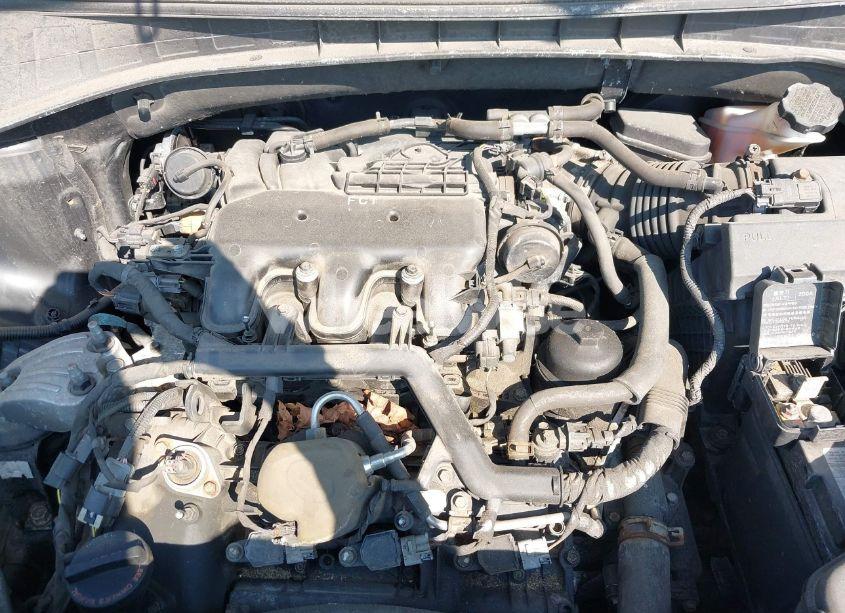 Photo 6 of 2016 Kia Sorento 3.3L LX (VIN 5XYPGDA59GG102686)