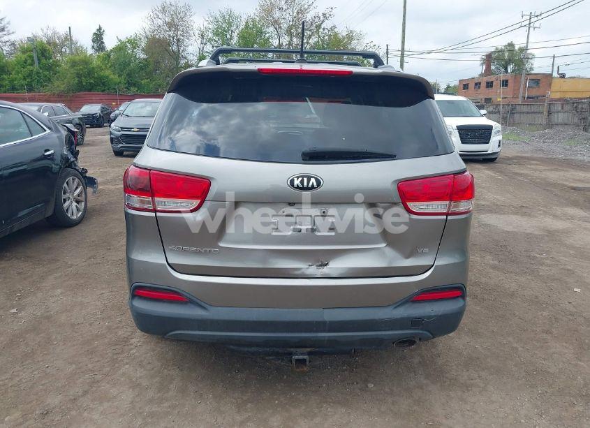 Photo 16 of 2016 Kia Sorento 3.3L LX (VIN 5XYPGDA59GG138541)