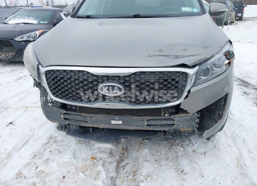 Photo 17 of 2017 Kia Sorento 3.3L LX (VIN 5XYPGDA59HG198675)