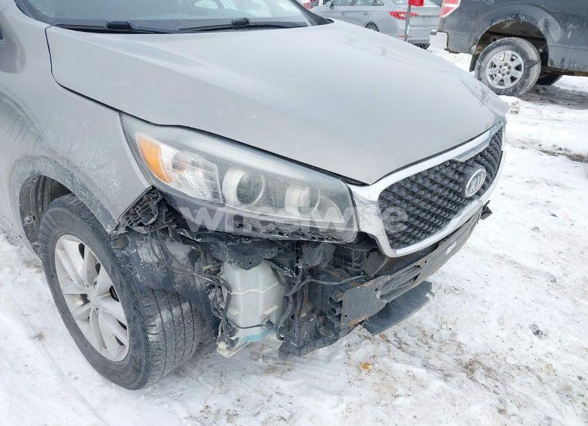 Photo 18 of 2017 Kia Sorento 3.3L LX (VIN 5XYPGDA59HG198675)