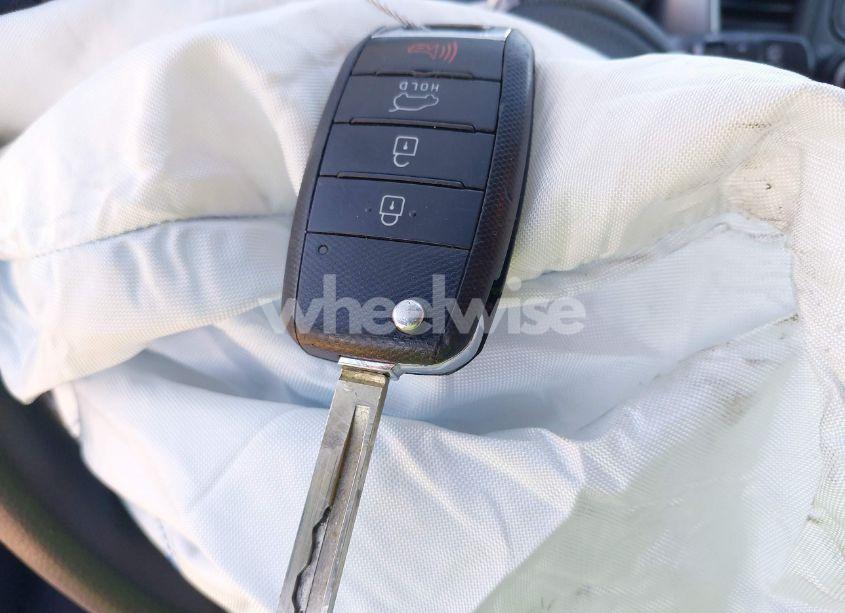 Photo 11 of 2017 Kia Sorento 3.3L LX (VIN 5XYPGDA59HG224935)