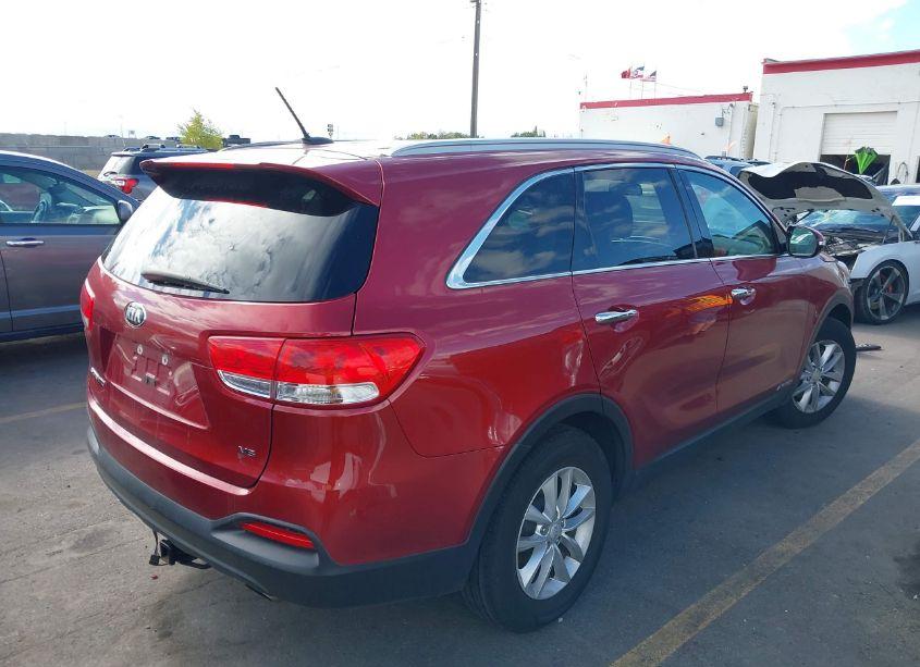 Photo 4 of 2017 Kia Sorento 3.3L LX (VIN 5XYPGDA59HG309628)