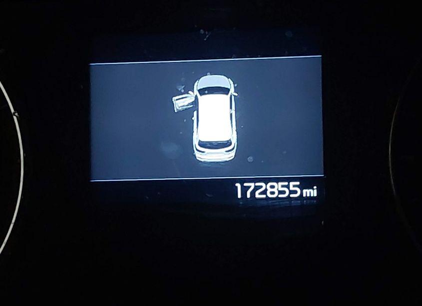 Photo 13 of 2019 Kia Sorento 3.3L LX (VIN 5XYPGDA59KG487305)