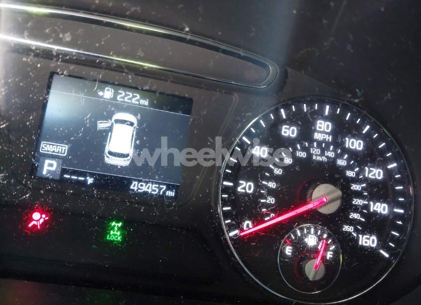 Photo 16 of 2019 Kia Sorento 3.3L LX (VIN 5XYPGDA59KG570278)